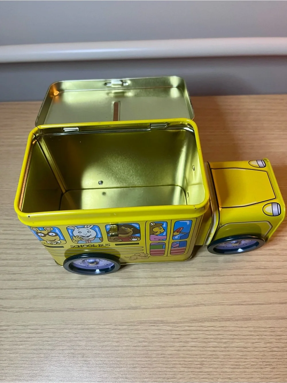Vintage PBS Kids Arthur School Bus Yellow Tin Coin Bank - 1998 Marc Brown